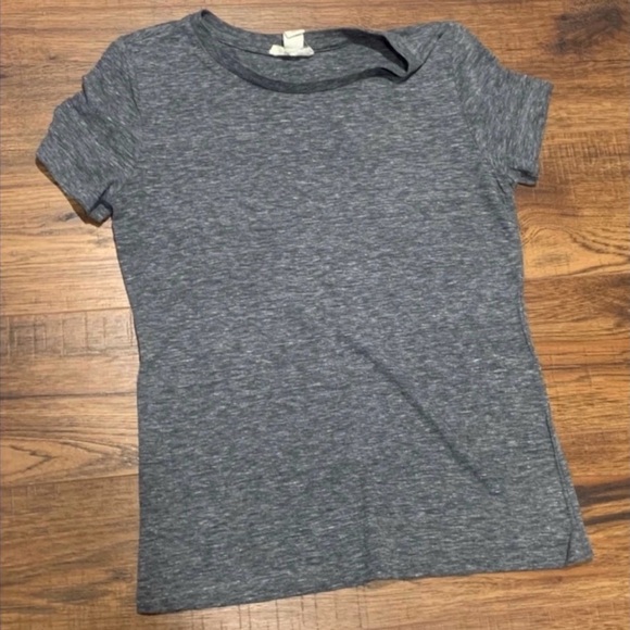 Women’s Bundle of 5 Tshirts/Blouses - Picture 12 of 13